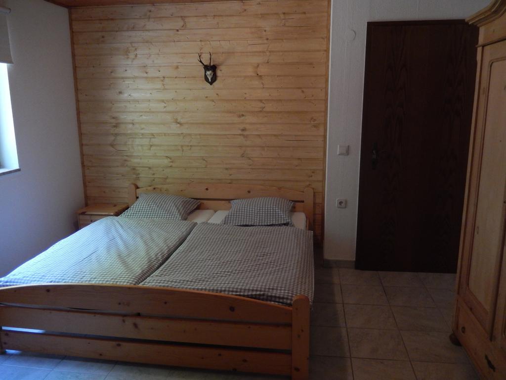 Haus Am Wald Appartement Steindorf am Ossiacher See Kamer foto