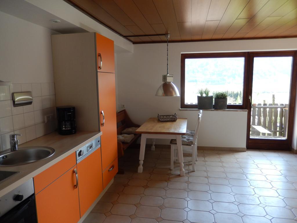 Haus Am Wald Appartement Steindorf am Ossiacher See Kamer foto
