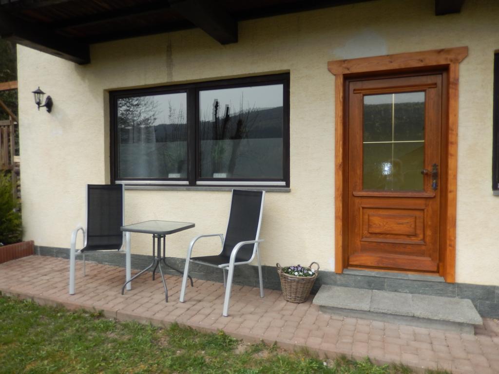 Haus Am Wald Appartement Steindorf am Ossiacher See Buitenkant foto